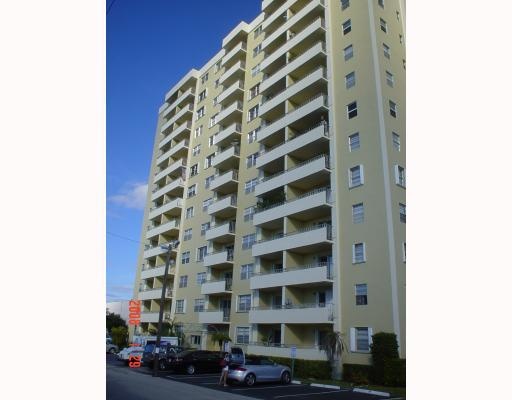 Victoria Park Tower Condominiums | Ft. Lauderdale Condos for Sale