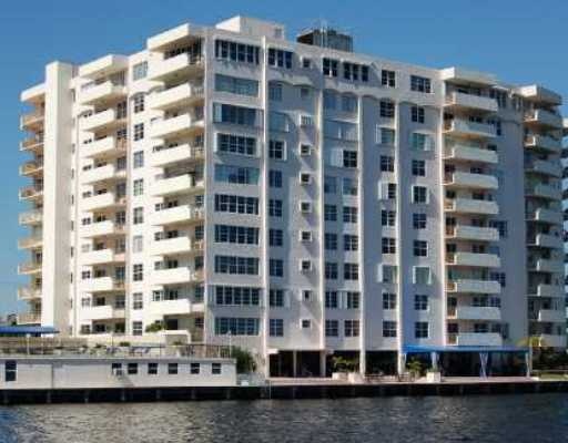 Warwick Condominium | Ft. Lauderdale Condos for Sale