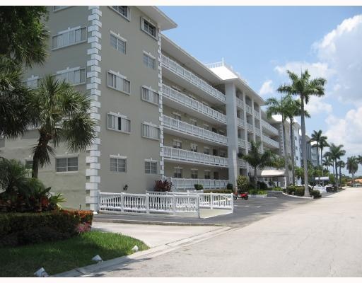 Westchester House Condominium | Ft. Lauderdale Condos for Sale